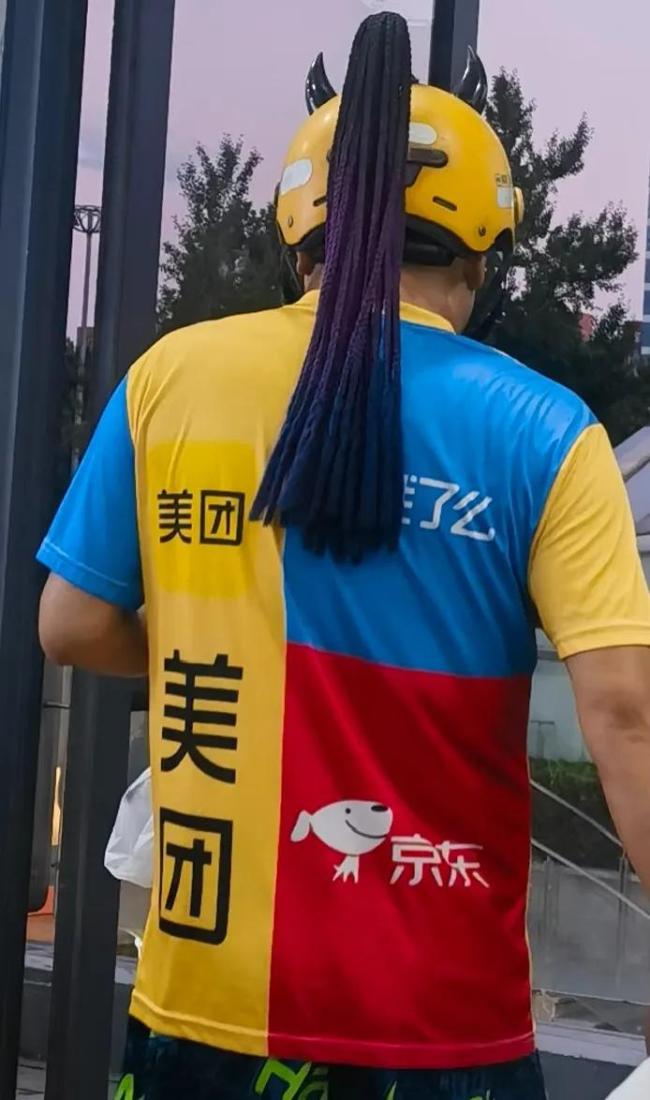 外卖新国标:骑手每周至少休息1日 新规能否真正改善骑手生活？